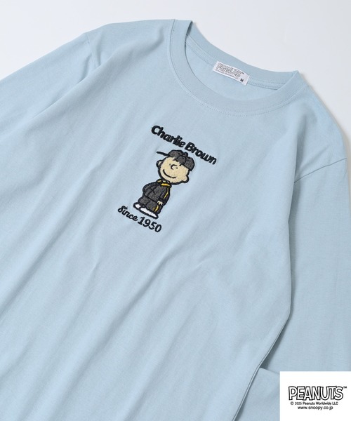 PEANUTS(ピーナッツ)の「PEANUTS サガラ刺繍長袖Tシャツ(Tシャツ/カットソー・メンズ・ブラック/オートミール/ベージュ/ネイビー/オフホワイト/サックスブルー・LL/L/M)」の6枚目の写真