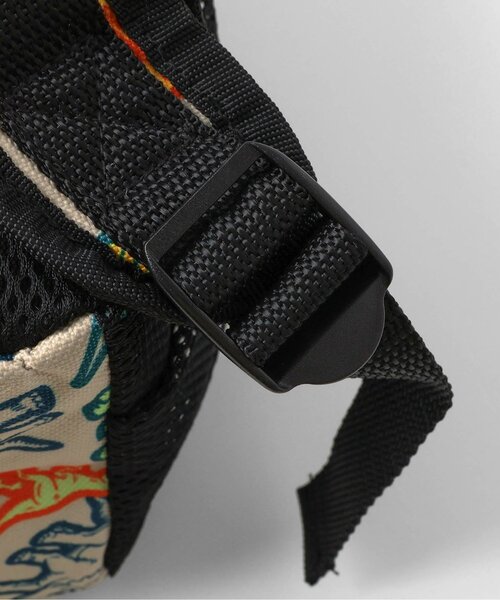 BREEZE(ブリーズ)の「恐竜総柄窓付きリュック(バックパック/リュック・キッズ・ベージュ/ブラック・FREE)」の17枚目の写真