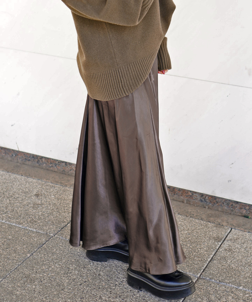 AP STUDIO サテンフレアスカート ベージュ エーピーストゥディオ AP STUDIO サテンフレアスカート ベージュ エーピーストゥディオ AP