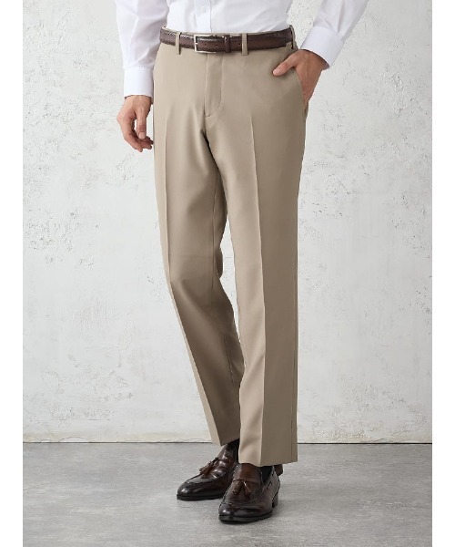 Perfect Suit FActory（パーフェクトスーツファクトリー）の「《WASH set up》WEB限定セットアップスーツ【utilityモデル】無地　ベージュ（セットアップ・メンズ・ベージュ・S/M/L/LL）」の2枚目の写真