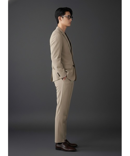 Perfect Suit FActory（パーフェクトスーツファクトリー）の「《WASH set up》WEB限定セットアップスーツ【utilityモデル】無地　ベージュ（セットアップ・メンズ・ベージュ・S/M/L/LL）」の11枚目の写真