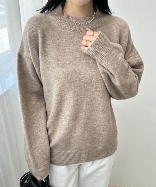 maison de LATIR（メゾンドラティール）の「ゆるふわ暖か万能ニットトップス（ニット/セーター・レディース・ブラック/ベージュ/イエロー/ピンク/オートミール・FREE）」の9枚目の写真