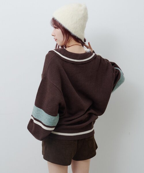 Kastane（カスタネ）の「【S.Mサイズ展開】スキッパーラインニットプルオーバー（ニット/セーター・レディース・ブラウン/アイボリー/ブラック・SMALL/MEDIUM）」の8枚目の写真