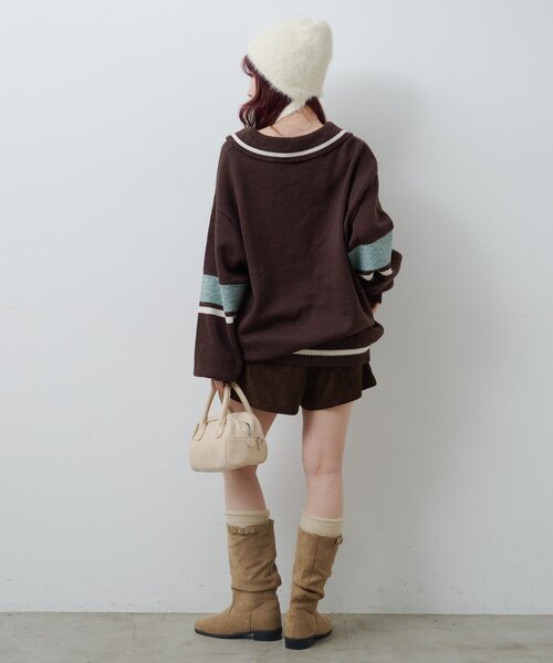 Kastane（カスタネ）の「【S.Mサイズ展開】スキッパーラインニットプルオーバー（ニット/セーター・レディース・ブラウン/アイボリー/ブラック・SMALL/MEDIUM）」の13枚目の写真