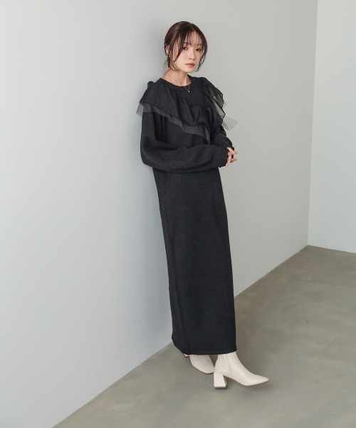 Dolce & Gabbana フリルニットワンピース ブラック Bab（バブ）の「【初販即完】【S・M・Lサイズ展開】アシンメトリー