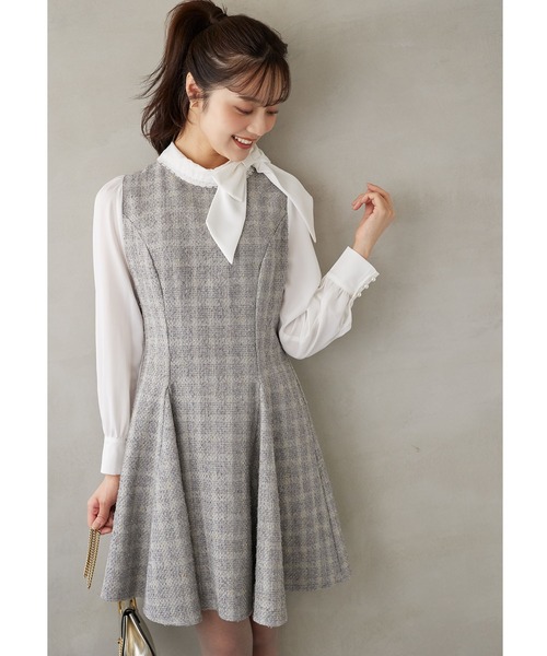 tocco closet（トッコ　クローゼット）の「サイドリボン付きツイードドッキングミニワンピース（ワンピース・レディース・ブラック/グレー・M）」の2枚目の写真