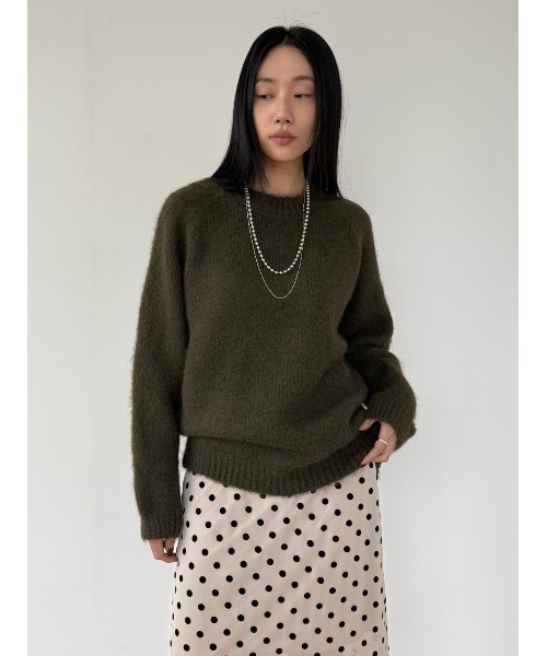 Didot.showroom(ディドット ショールーム)の「ラウンドカラーブラッシュドニット(ニット/セーター・レディース・ブラウン/グレー/カーキ/アイボリー/チャコール・FREE)」の5枚目の写真