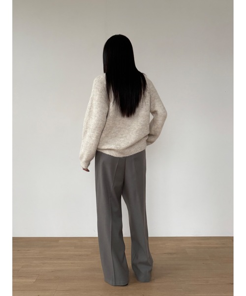 Didot.showroom(ディドット ショールーム)の「ラウンドカラーブラッシュドニット(ニット/セーター・レディース・ブラウン/グレー/カーキ/アイボリー/チャコール・FREE)」の10枚目の写真