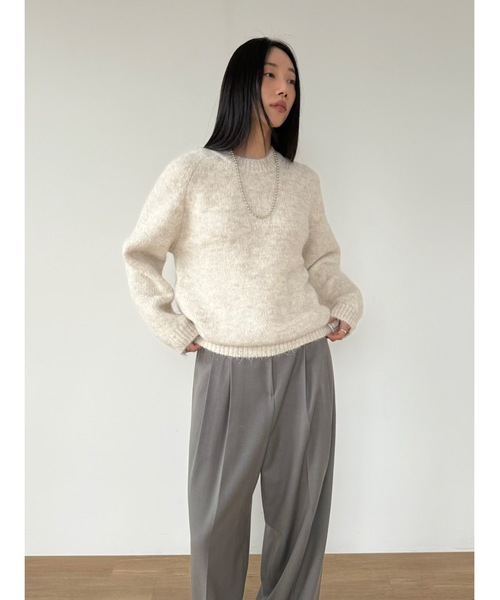 Didot.showroom(ディドット ショールーム)の「ラウンドカラーブラッシュドニット(ニット/セーター・レディース・ブラウン/グレー/カーキ/アイボリー/チャコール・FREE)」の8枚目の写真