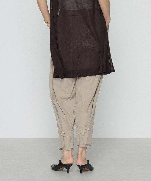 Gabardine K.T（ギャバジンケーティー）の「【2WAY】トリアセタイプライター ワイドパンツ（その他パンツ・レディース・ライトグレー・9号）」の11枚目の写真