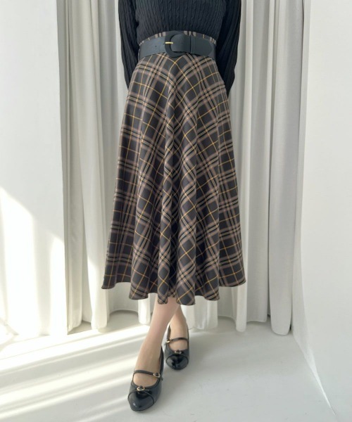 an another angelus（アンアナザーアンジェラス）の「太ベルト付きチェックフレアースカート（スカート・レディース・ブラウン/ブラック/ブルーグリーン・FREE）」の11枚目の写真