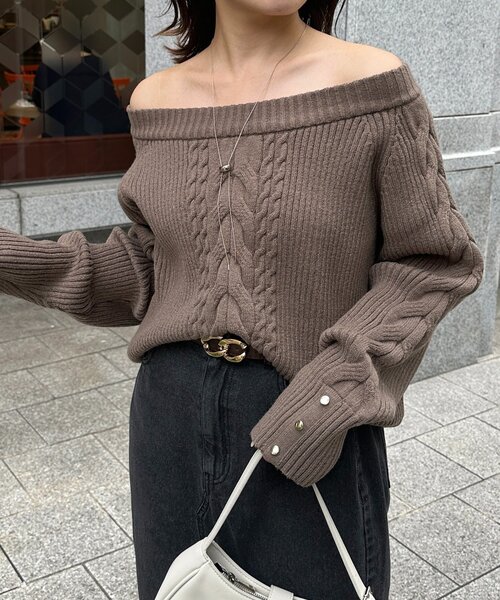 Thevon（ゼボン）の「ボートネックケーブルニット（ニット/セーター・レディース・アイボリー/モカ/ネイビー/レッド・FREE）」の3枚目の写真