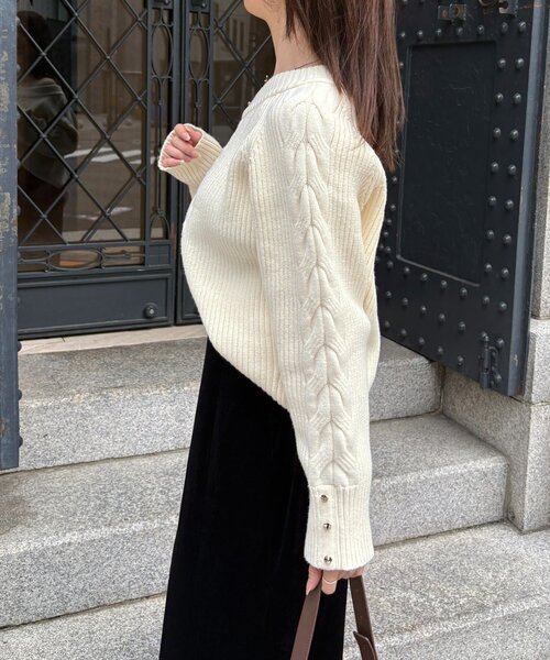 Thevon（ゼボン）の「ボートネックケーブルニット（ニット/セーター・レディース・アイボリー/モカ/ネイビー/レッド・FREE）」の8枚目の写真