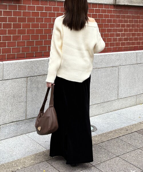 Thevon（ゼボン）の「ボートネックケーブルニット（ニット/セーター・レディース・アイボリー/モカ/ネイビー/レッド・FREE）」の11枚目の写真