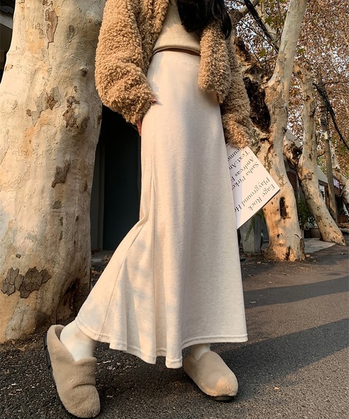 MAISON DE THERESE(メゾン ド テレーズ)の「ニット マーメイド ロングスカート(スカート・レディース・アイボリー/ダークグレー/ブラック・S/M/L)」の18枚目の写真