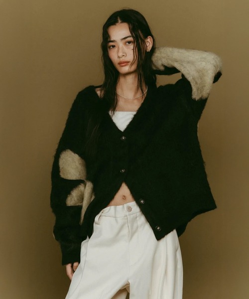 Knuth Marf（クヌースマーフ）の「accent mohair cardigan(unisex)（カーディガン/ボレロ・レディース・ベージュ/ブラック・FREE）」の8枚目の写真