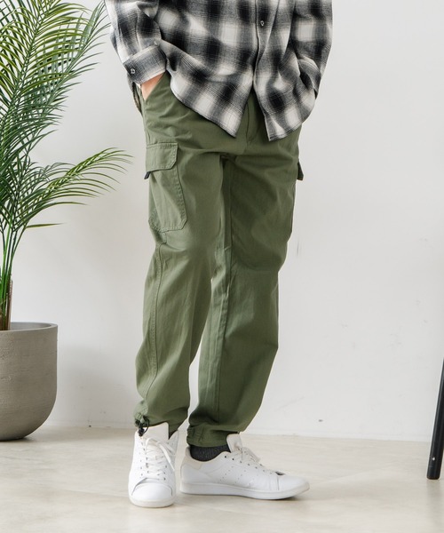 Blue Standard (ブルースタンダード)の「【BLUE STANDARD/ブルースタンダード】コットンチノ カーゴパンツ(カーゴパンツ・メンズ・カーキ/ブラック・X-LARGE/LARGE/MEDIUM)」の8枚目の写真