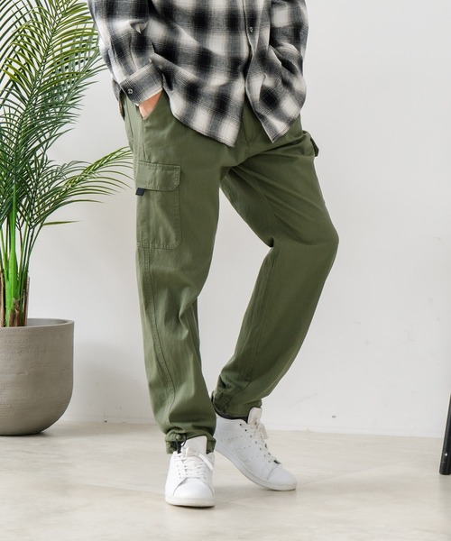 Blue Standard (ブルースタンダード)の「【BLUE STANDARD/ブルースタンダード】コットンチノ カーゴパンツ(カーゴパンツ・メンズ・カーキ/ブラック・X-LARGE/LARGE/MEDIUM)」の9枚目の写真