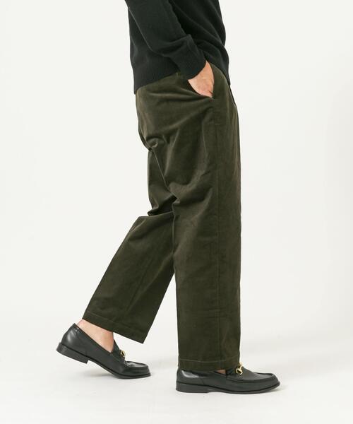 URBAN RESEARCH ROSSO MEN（アーバンリサーチロッソメン）の「『XLサイズあり』ストレッチコーデュロイ1タックワイドスラックス（その他パンツ・メンズ・モカ/カーキ/ブラック・X-LARGE/LARGE/MEDIUM）」の9枚目の写真