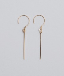【kare】【両耳用】ゴールド 華奢ミディアム バーピアス
