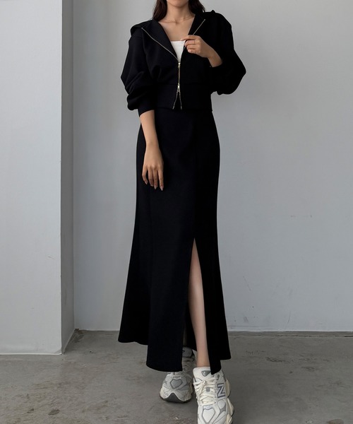 Louere（ルエレ）の「ポンチショートパーカー+スリットマーメイドスカートSET（セットアップ・レディース・ブラウン/チャコール/ネイビー/ブラック/アイボリー・SMALL/MEDIUM/LARGE/X-LARGE）」の2枚目の写真