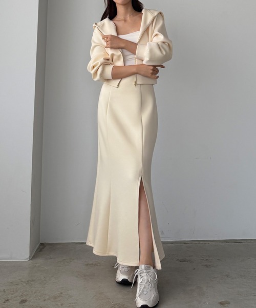 Louere（ルエレ）の「ポンチショートパーカー+スリットマーメイドスカートSET（セットアップ・レディース・ブラウン/チャコール/ネイビー/ブラック/アイボリー・SMALL/MEDIUM/LARGE/X-LARGE）」の7枚目の写真