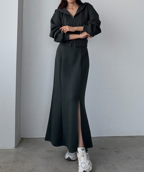 Louere（ルエレ）の「ポンチショートパーカー+スリットマーメイドスカートSET（セットアップ・レディース・ブラウン/チャコール/ネイビー/ブラック/アイボリー・SMALL/MEDIUM/LARGE/X-LARGE）」の17枚目の写真