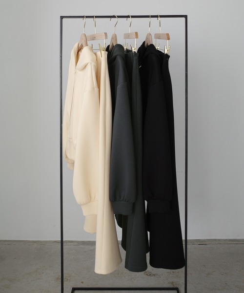 Louere（ルエレ）の「ポンチショートパーカー+スリットマーメイドスカートSET（セットアップ・レディース・ブラウン/チャコール/ネイビー/ブラック/アイボリー・SMALL/MEDIUM/LARGE/X-LARGE）」の20枚目の写真