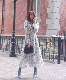 PROPORTION BODY DRESSING | 【加藤栞さん着用】花柄プリーツワンピース / 1215240113(ワンピース)