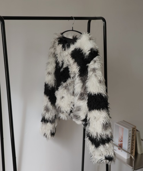 Ulysses（ユリシス）の「ノーカラーフェイクファージャケット（その他アウター・レディース・ブラック/ブラウン・S/M）」の15枚目の写真