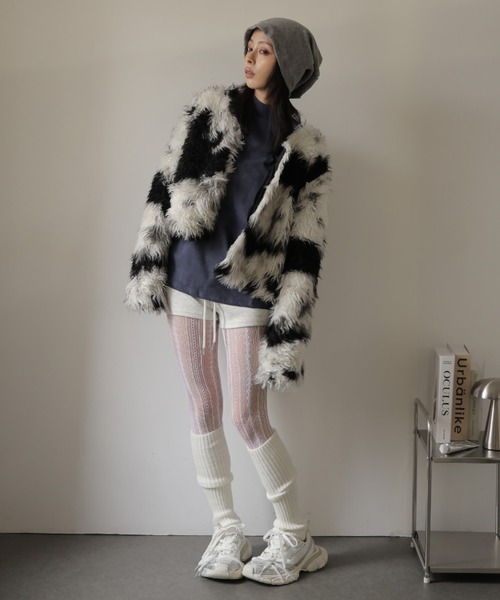 Ulysses（ユリシス）の「ノーカラーフェイクファージャケット（その他アウター・レディース・ブラック/ブラウン・S/M）」の17枚目の写真