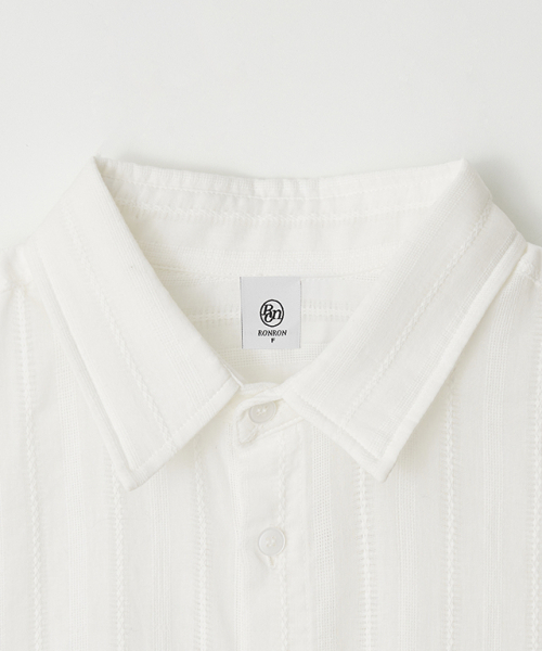 RONRON(ロンロン)の「EYELET STITCH HEART POCKET OVER FIT SHIRT WHITE(シャツ/ブラウス・レディース・その他・FREE)」の7枚目の写真
