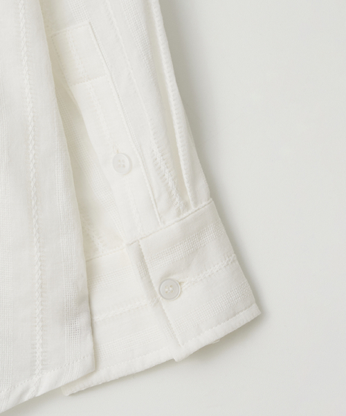 RONRON(ロンロン)の「EYELET STITCH HEART POCKET OVER FIT SHIRT WHITE(シャツ/ブラウス・レディース・その他・FREE)」の4枚目の写真