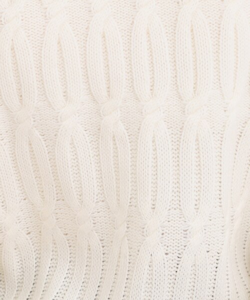 SHOO・LA・RUE（シューラルー）の「【洗濯機可／毛玉レス】シンプルケーブル柄ニット（ニット/セーター・レディース・グリーン/ホワイト/チャコールグレー/ベージュ/イエロー/レッド系1・04/03/02/01）」の12枚目の写真