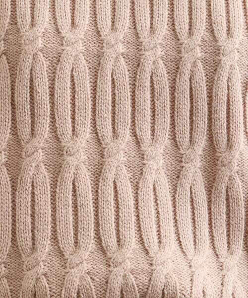 SHOO・LA・RUE（シューラルー）の「【洗濯機可／毛玉レス】シンプルケーブル柄ニット（ニット/セーター・レディース・グリーン/ホワイト/チャコールグレー/ベージュ/イエロー/レッド系1・04/03/02/01）」の10枚目の写真