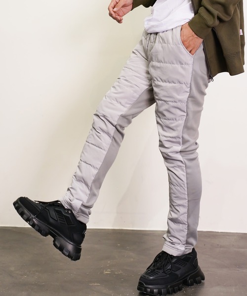 (Never) Acquiesce(ネバーアクイース)の「軽量ダウンスキニーパンツ(その他パンツ・メンズ・チャコールグレー/ブラック/ライトグレー/ネイビー/カモフラージュ・MEDIUM/LARGE/X-LARGE)」の11枚目の写真
