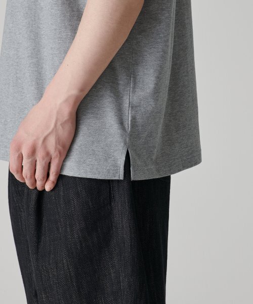 MUSINSA STANDARD（ムシンサスタンダード）の「[クールタンダード] リラックスドスリーブレストップ [ミディアムグレー]（Tシャツ/カットソー・メンズ・その他・SMALL/LARGE/X-LARGE/XX-LARGE/XXX-LARGE/MEDIUM）」の12枚目の写真