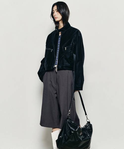 NICK&NICOLE(ニックアンドニコール)の「NICOLE MEGA SQUARE SHOULDER BAG_BLACK(ショルダーバッグ・レディース・その他・FREE)」の10枚目の写真