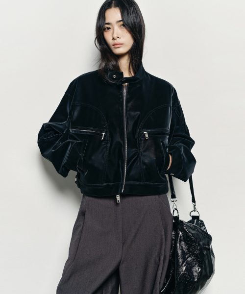 NICK&NICOLE(ニックアンドニコール)の「NICOLE MEGA SQUARE SHOULDER BAG_BLACK(ショルダーバッグ・レディース・その他・FREE)」の9枚目の写真