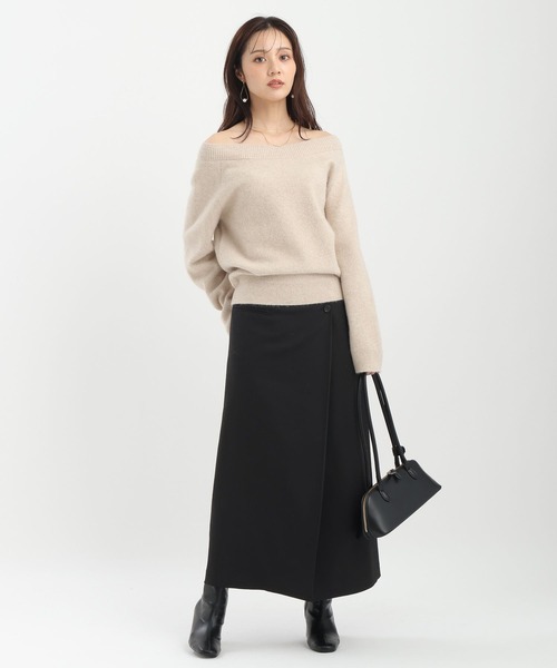 Andemiu（アンデミュウ）の「【洗える】CNラクーンコンオフショルニット491270（ニット/セーター・レディース・オフホワイト/ブラック/ボルドー・FREE）」の18枚目の写真