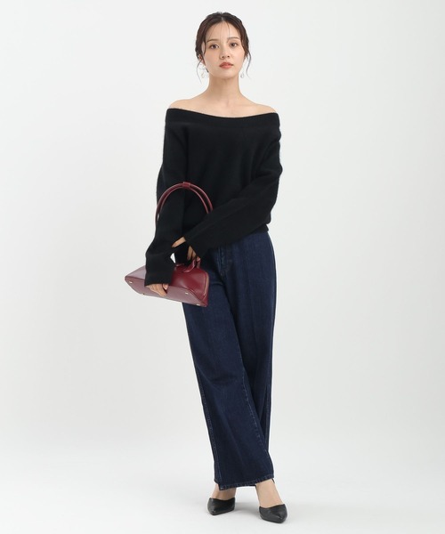 Andemiu（アンデミュウ）の「【洗える】CNラクーンコンオフショルニット491270（ニット/セーター・レディース・オフホワイト/ブラック/ボルドー・FREE）」の19枚目の写真