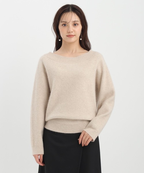 Andemiu（アンデミュウ）の「【洗える】CNラクーンコンオフショルニット491270（ニット/セーター・レディース・オフホワイト/ブラック/ボルドー・FREE）」の21枚目の写真