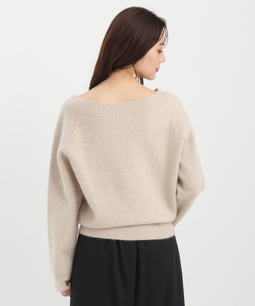 Andemiu（アンデミュウ）の「【洗える】CNラクーンコンオフショルニット491270（ニット/セーター・レディース・オフホワイト/ブラック/ボルドー・FREE）」の22枚目の写真