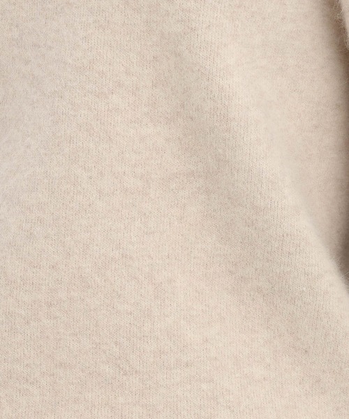 Andemiu（アンデミュウ）の「【洗える】CNラクーンコンオフショルニット491270（ニット/セーター・レディース・オフホワイト/ブラック/ボルドー・FREE）」の9枚目の写真