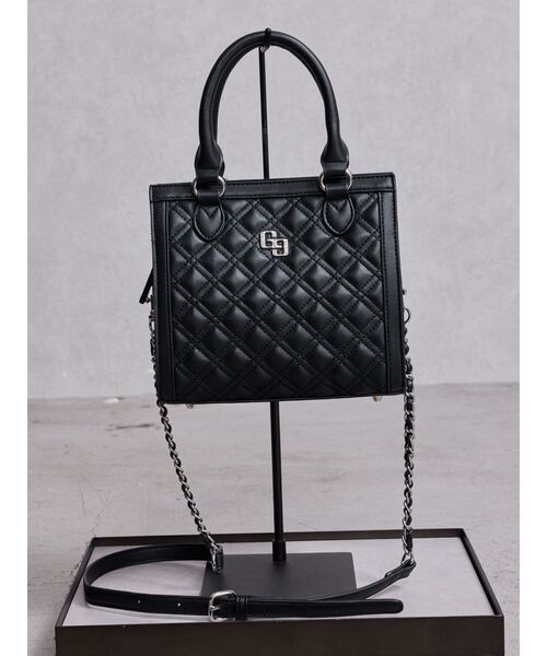 GYDA（ジェイダ）の「GGストーンキルティングBOX BAG（ショルダーバッグ・レディース・アイボリー/ブラック・FREE）」の2枚目の写真