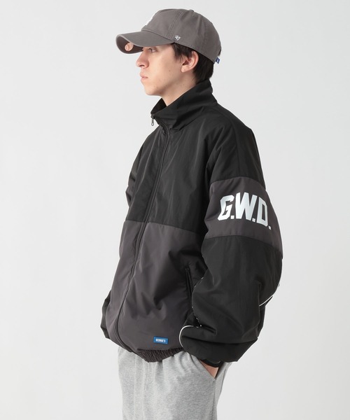 GEORGE'S(ジョージズ)の「キリカエZIPブルゾン(ブルゾン・メンズ・グレー系/ネイビー系・MEDIUM/LARGE)」の9枚目の写真