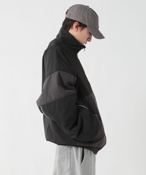 GEORGE'S(ジョージズ)の「キリカエZIPブルゾン(ブルゾン・メンズ・グレー系/ネイビー系・MEDIUM/LARGE)」の11枚目の写真