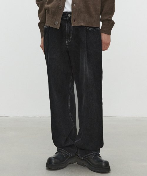DECET（デケト）の「Deep Pleats Wide Jeans DCPT030Black（デニムパンツ・レディース・その他・34/32/30/26/28）」の9枚目の写真