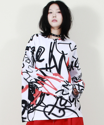 STREET GRAFFITI OVERSIZED LONG-SLEEVE T-SHIRT