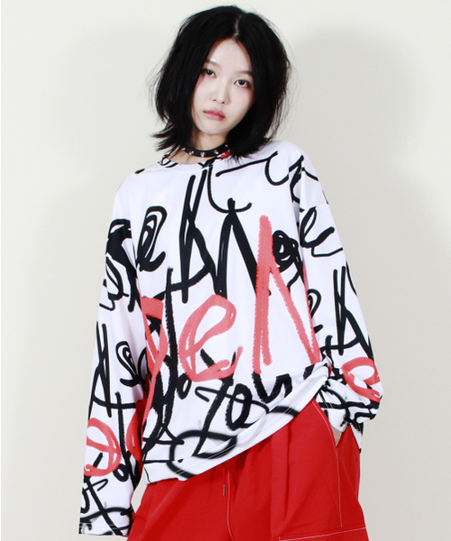 DEMARC(ドゥマーク)の「STREET GRAFFITI OVERSIZED LONG-SLEEVE T-SHIRT(Tシャツ/カットソー・レディース・その他・MEDIUM/LARGE)」の4枚目の写真